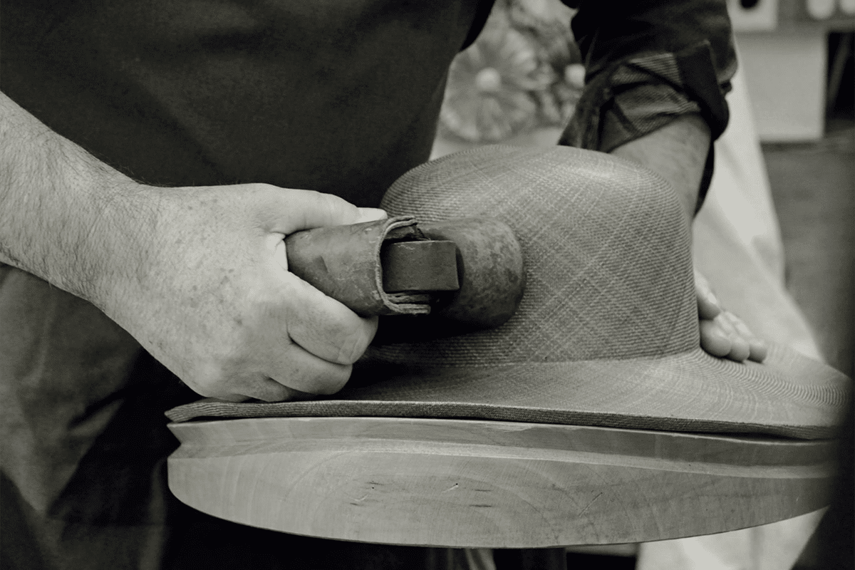 lavorazione artigianale cappello frasconi